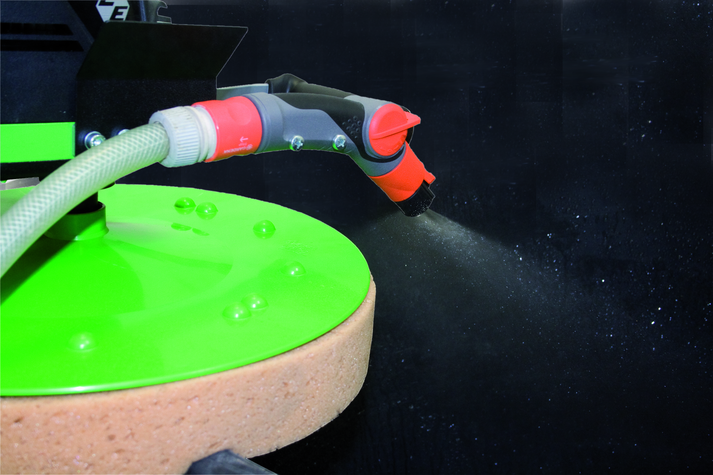 Plaster smoothing machine EPG 400 WP (with water supply)